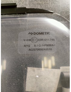 FINESTRA DOMETIC ORGINALE HYMER 600X510 2