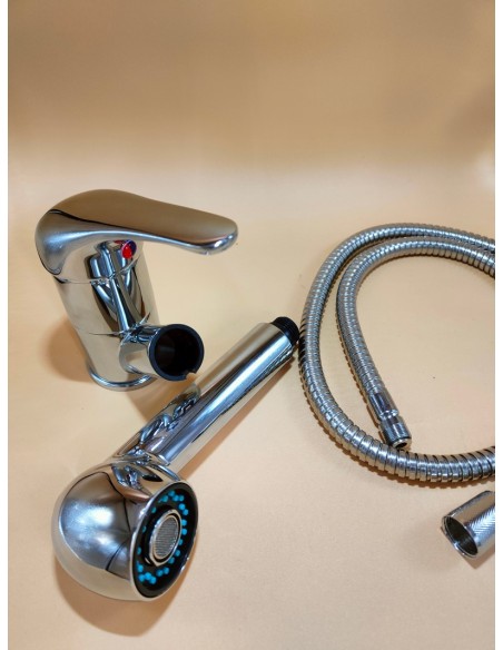 MISCELATORE MONOCOMANDO CON DOCCIA ESTRAIBILE