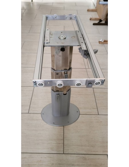 GAMBA TAVOLO TELESCOPICA PER CAMPER