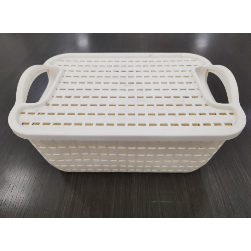 CESTA IN PLASTICA CON COPERCHIO MULTIFUNZIONE