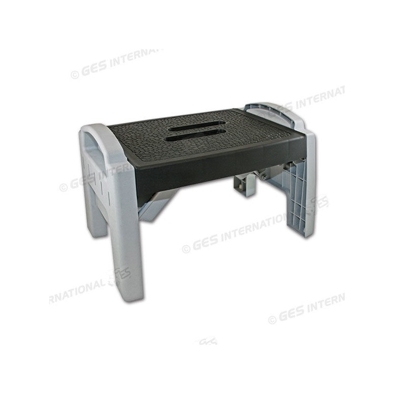 GRADINO PIEGHEVOLE IN MATERIALE PLASTICO CON...