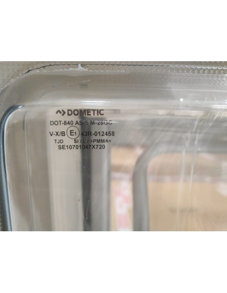 CUPOLA ESTERNA PER OBLO  HEKI 2 DOMETIC MISURA 1000X750 MM