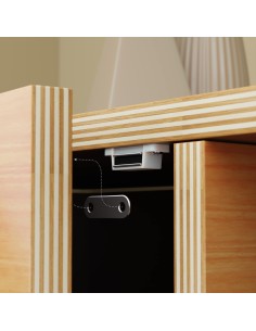 CHIUSURA  MAGNETICA COLORE BIANCO 2