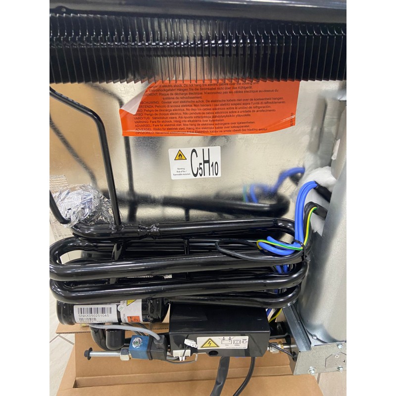 FRIGORIFERO THETFORD N 4080 CONFORME NORMATIVA...