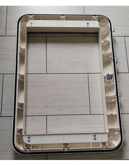 CORNICE ESTERNA OBLO DOMETIC HEKI 3,HEKI 4,PLUS,COMPLETA BIANCO CREMA