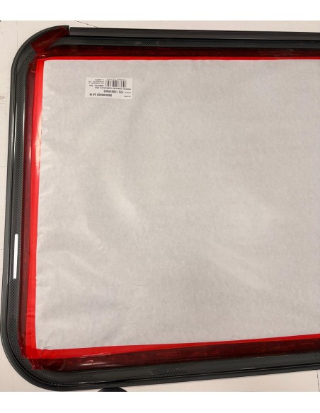 FINESTRA A COMPASSO CON SERIGRAFIA GRIGIA 1300X550