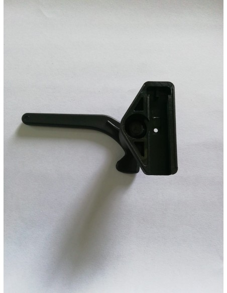MANIGLIA PER FINESTRA F20-F23-F24 POLYFIX CON ATTACCO A SLITTA DX-SX