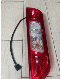 FANALE POSTERIORE PER CAMPER CI LATO SX