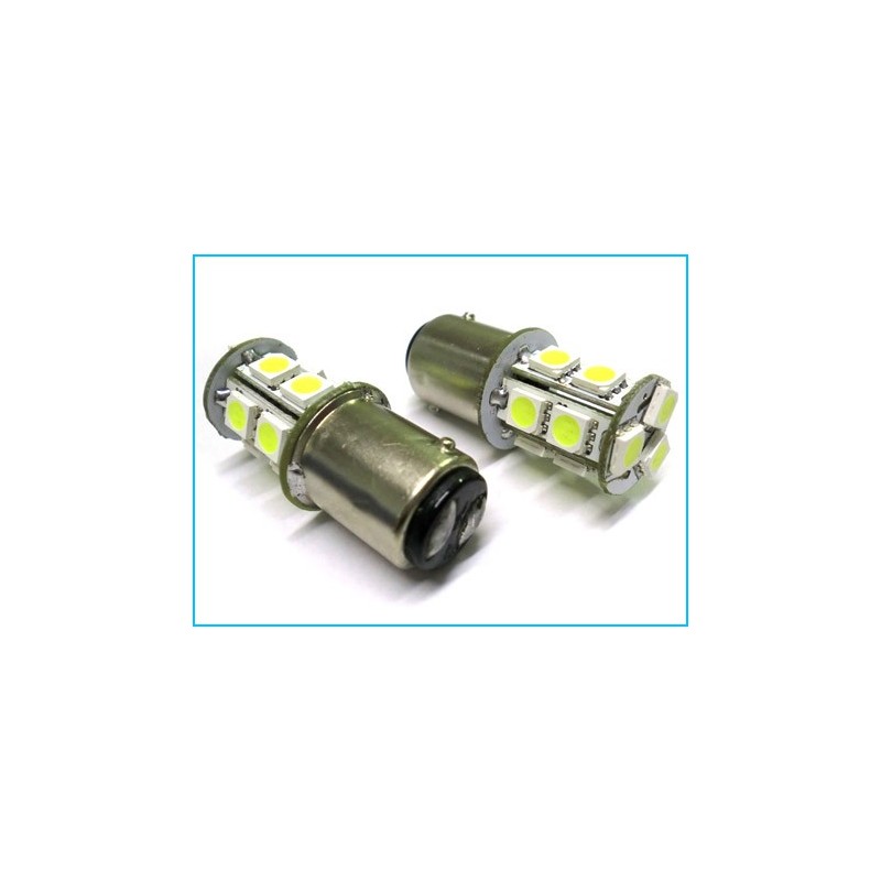 LAMPADINA A 18 LED  3,2 WATT ATTACCO A...