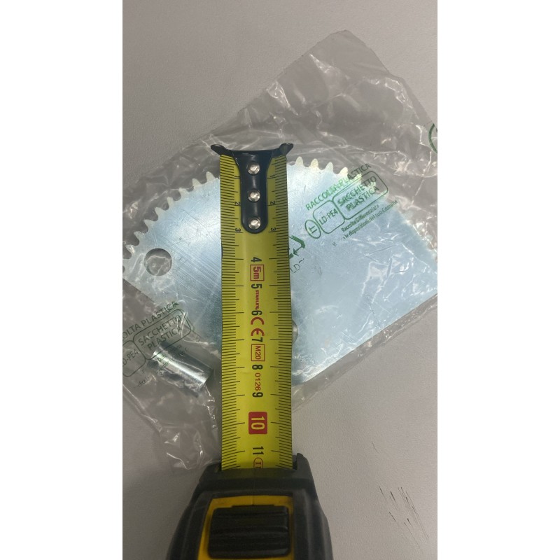 INGRANAGGIO CON BOCCOLA PER GRADINO SLITTA SX E DX