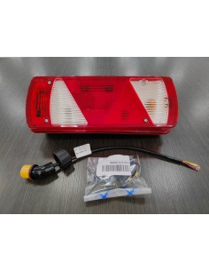 FANALE POSTERIORE DESTRO CON ADATTATORE
