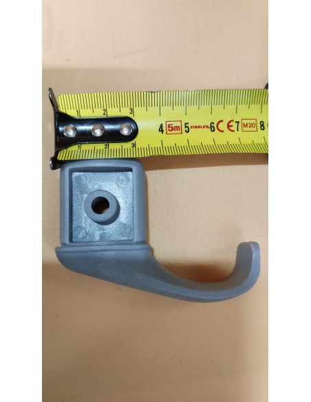 GANCIO IN PLASTICA  PER SCALETTA INTERNO CAMPER