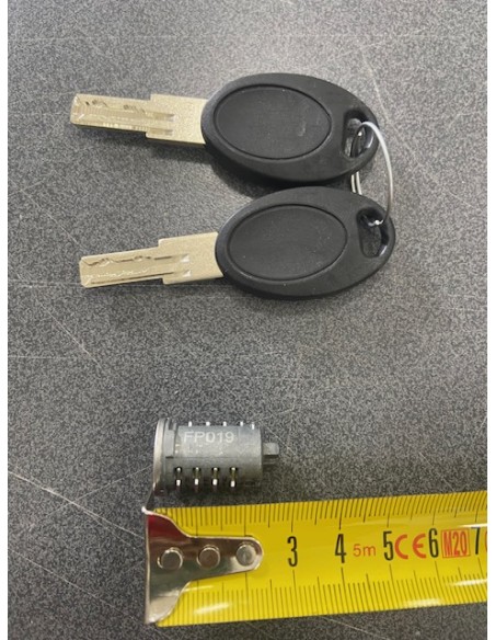 KIT 1 CILINDRO CON COPPIA CHIAVI HSC PER SERRATURE NUOVO MODELLO