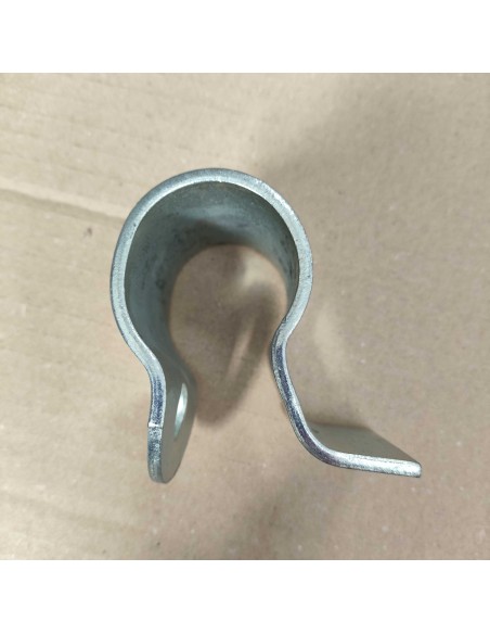 BASE SUPPORTO PER RUOTINO CON PERNO DIAMETRO 35 MM