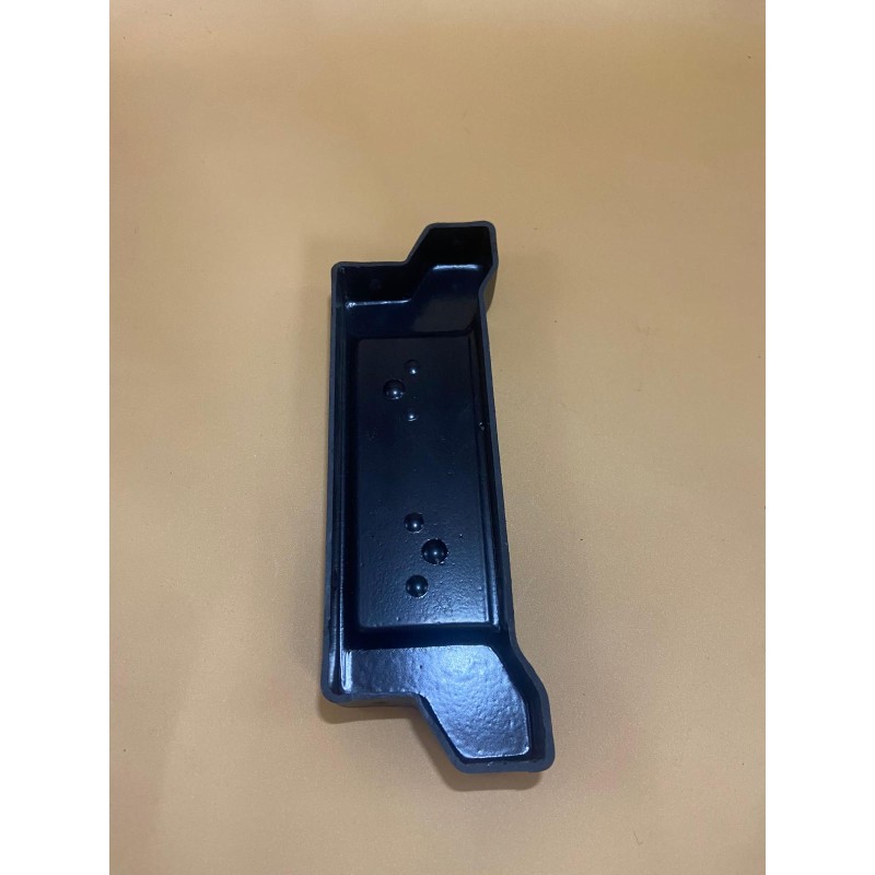 TAPPO PER FANALI CARRELLO IN PLASTICA NERO