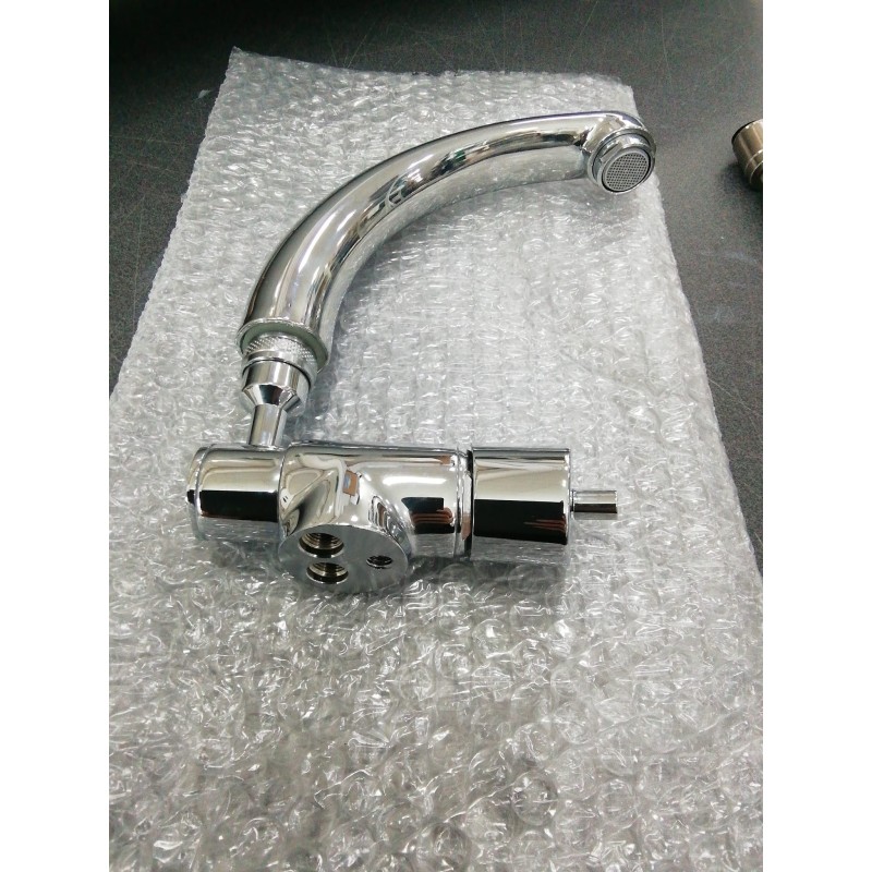 MISCELATORE DA VASCA CON CANNA DIAM. 32 MM...