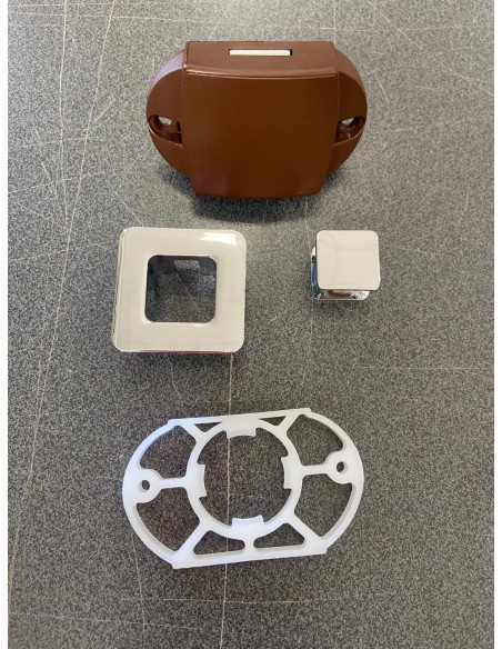 KIT POMELLO CON GHIERA COLORE CROMO COMPLETA DI CHIUSURA A SCATTO PER CAMPER TRIGANO