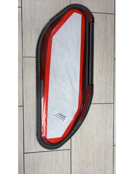 FINESTRA SAGOMATA SX PER MILLER RIVERS
