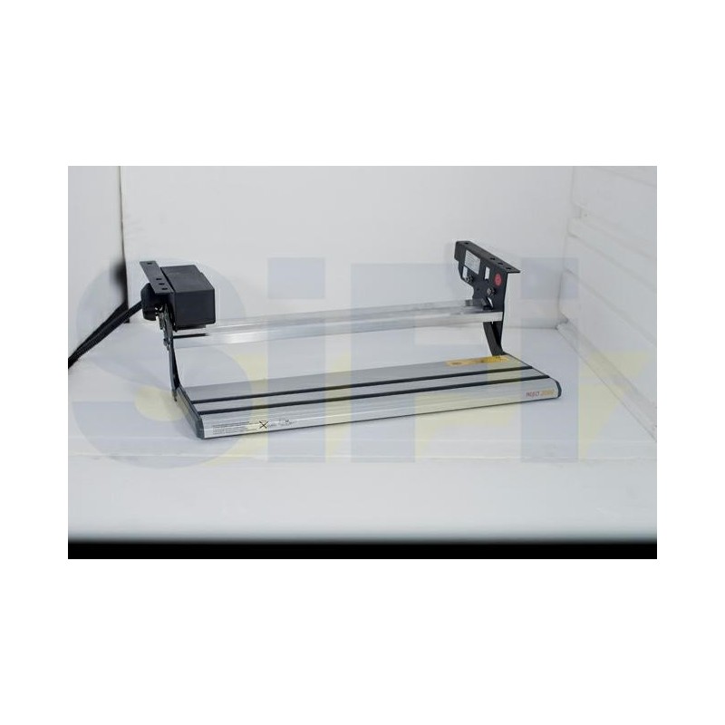 GRADINO  ELETTRICO CON PEDANA 550 MM