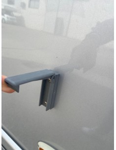FERMASPORTELLI ESTERNI HYMER COLORE GRIGIO SCURO 2