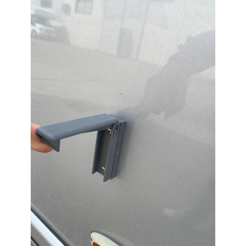 FERMASPORTELLI ESTERNI HYMER COLORE GRIGIO SCURO