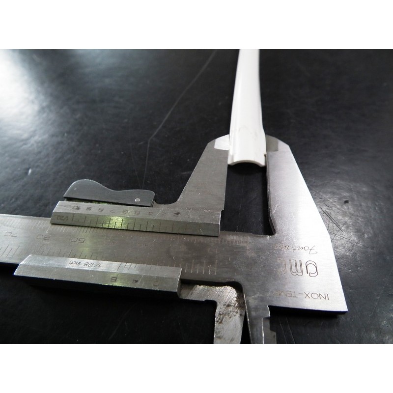 PROFILO PLASTICO COPRIVITE BIANCO DA 13 MM