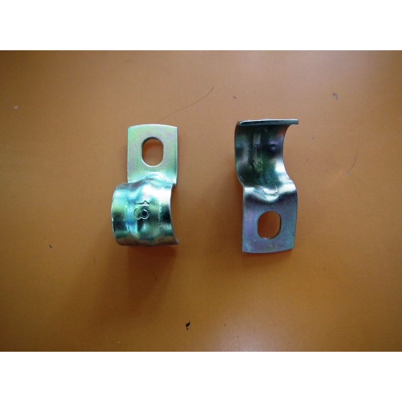 GRAFFE METALLICHE PER TUBI DIAMETRO 13 MM