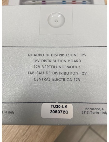QUADRO DISTRIBUZIONE 12V CBE  MODELLO TU30-LK