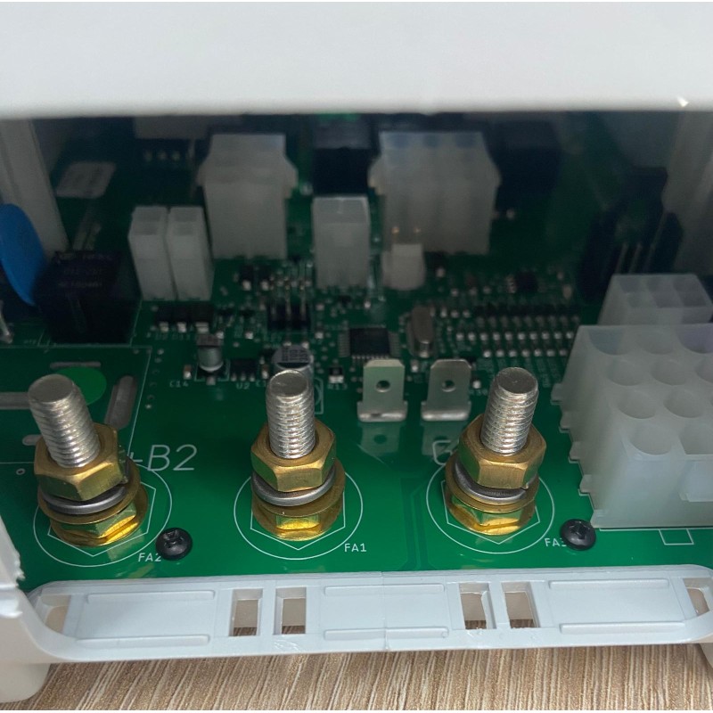 QUADRO DISTRIBUZIONE 12V CBE  MODELLO TU30-LK