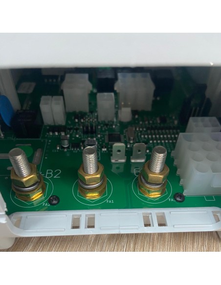 QUADRO DISTRIBUZIONE 12V CBE  MODELLO TU30-LK