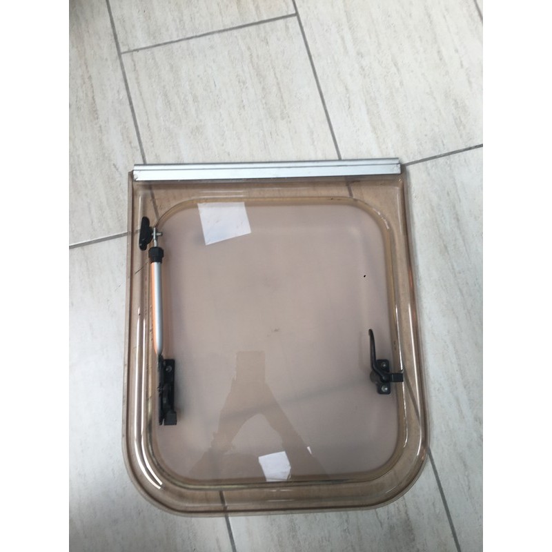 FINESTRA OPALINA MARRONE 350X400