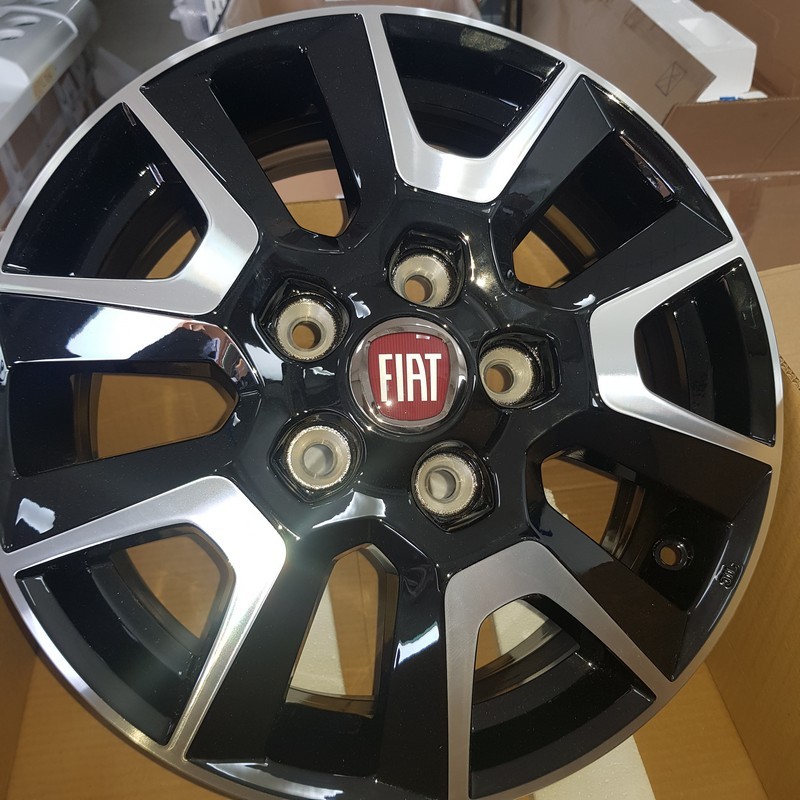 CERCHIO  IN LEGA LEGGERO  PER CAMPER FIAT...