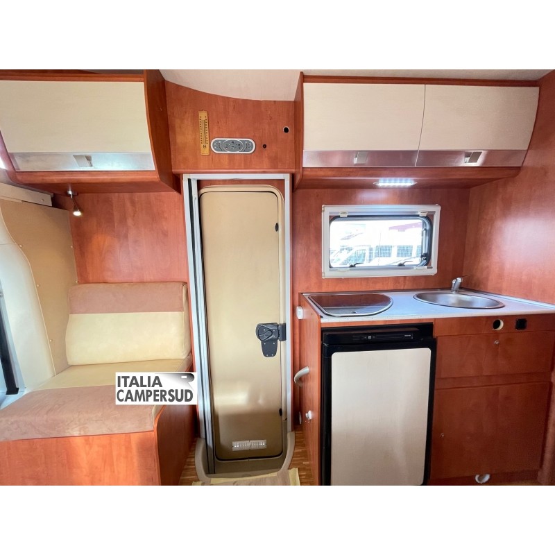 PLA YES CAMPER 692 G