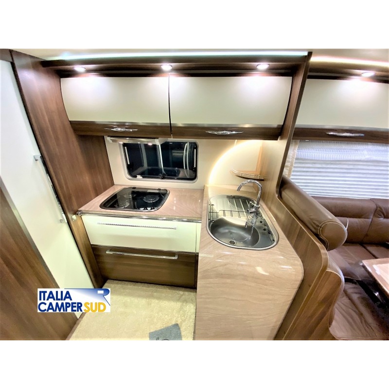 BURSTNER ELEGANCE I 810 | DOPPIO ASSE |