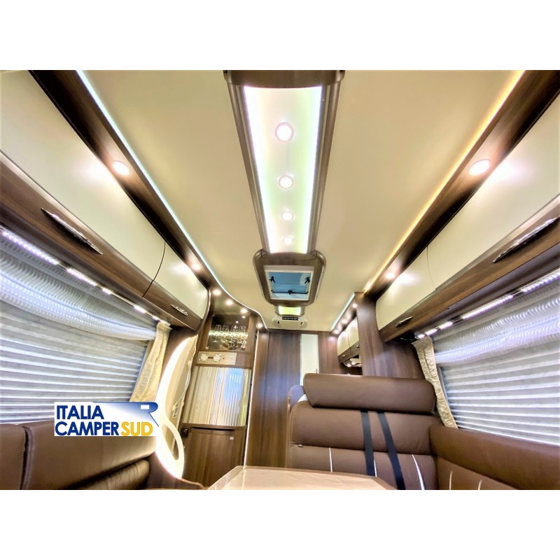 BURSTNER ELEGANCE I 810 | DOPPIO ASSE |