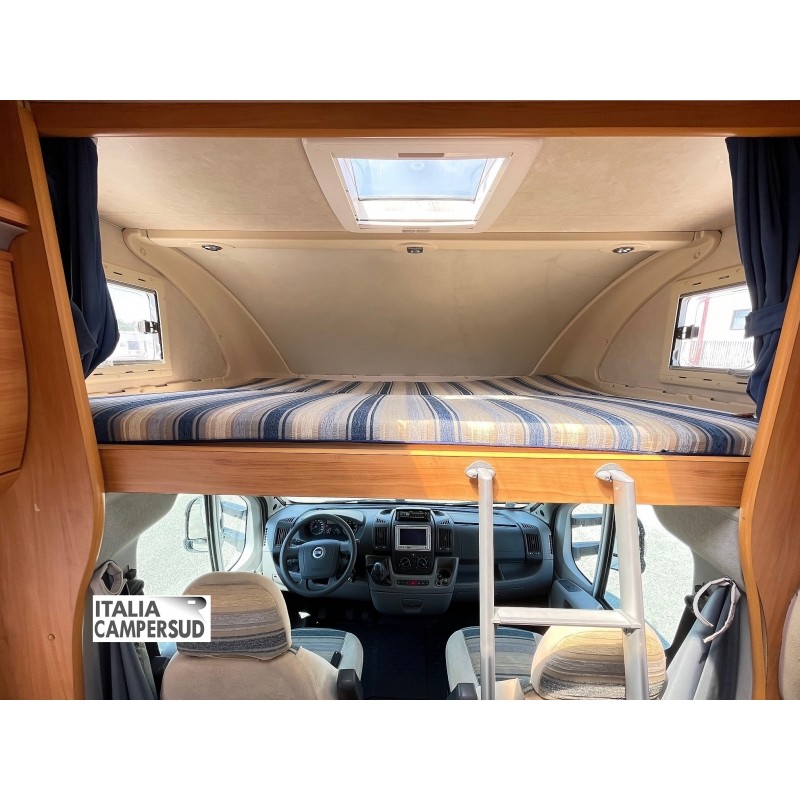 ADRIA CORAL A 660 SP GARAGE