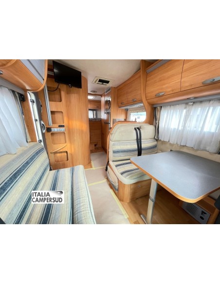 ADRIA CORAL A 660 SP GARAGE