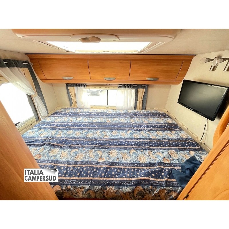 ADRIA CORAL A 660 SP GARAGE