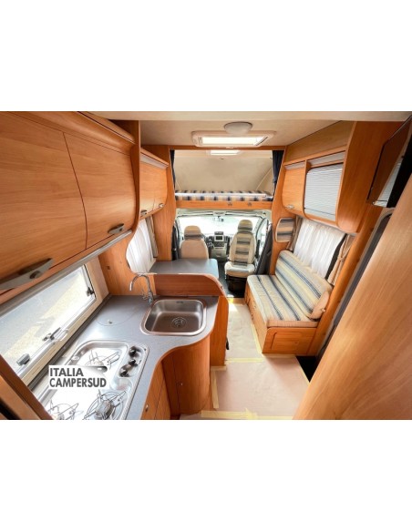 ADRIA CORAL A 660 SP GARAGE