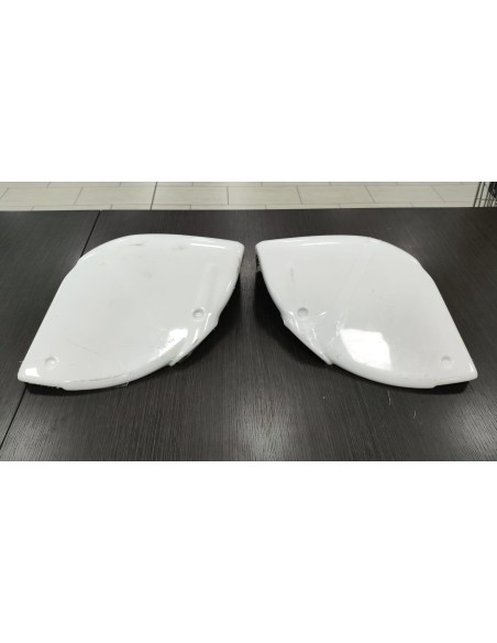 KIT CANTONALI PARAURTI  POSTERIORI DX/SX PER MOBILVETTA ICARO VERSIONE 2003 COLORE BIANCO