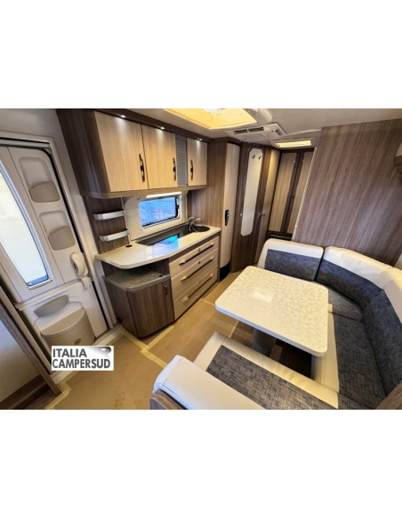 HOBBY DE LUXE 545 KMF